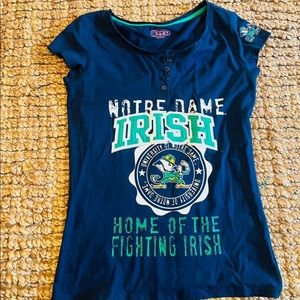 NWOT Norte Dame Colligate Ladies T-shirt